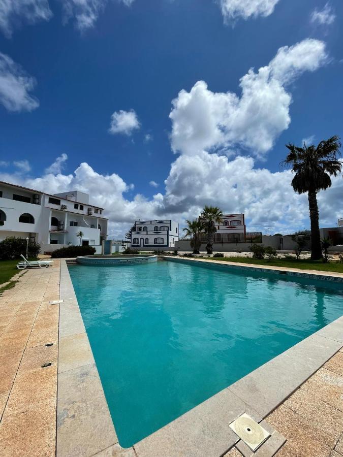 Oasis De Verao- 2 Bedrooms Flat With Swimming Pool Sagres Exterior photo